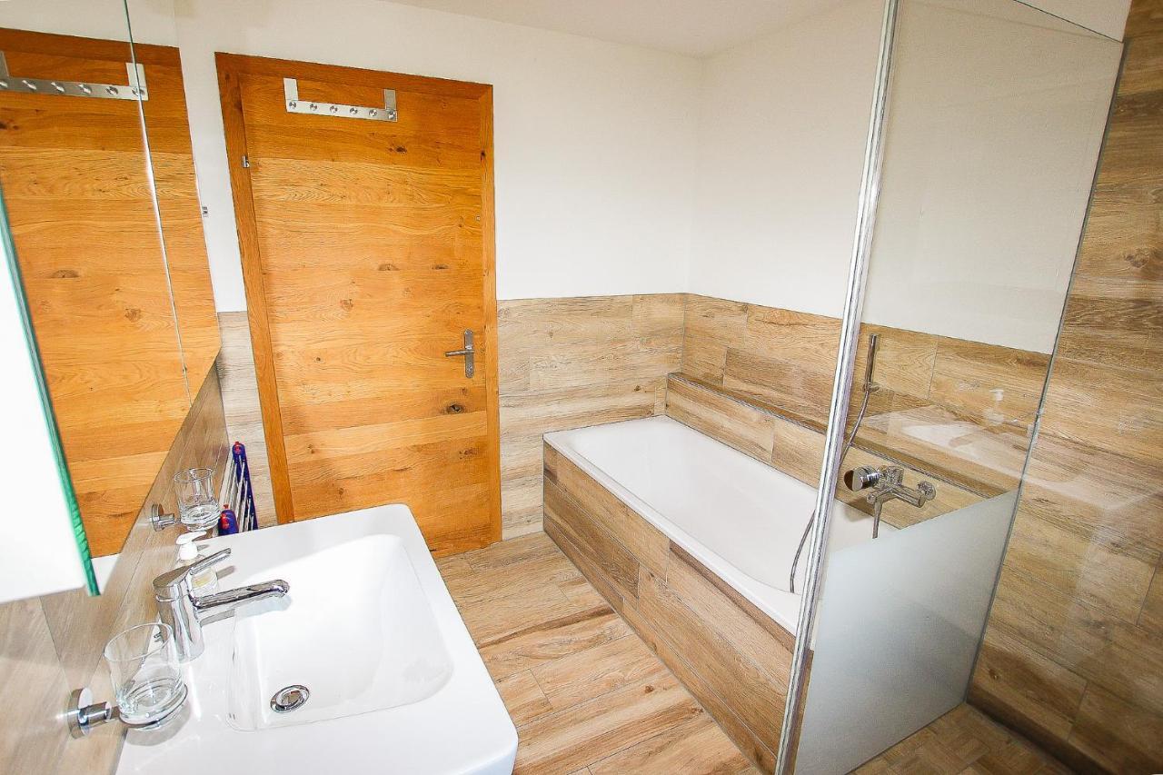 Ferienwohnung Bartschi Lenk Buitenkant foto